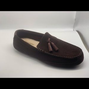 NWOT UGG Boylan Slippers